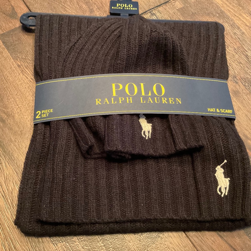 Polo Ralph Lauren Hat and Scarf